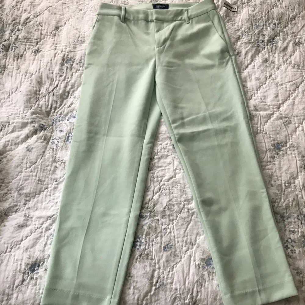 NWT. Old Navy Harper Ankle Pants